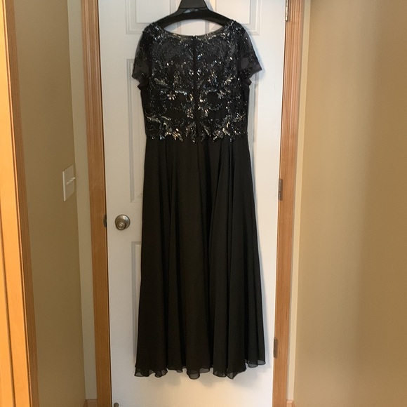 Xcape Evenings “Jerri” beaded short sleeve chiffon gown - Picture 2 of 13